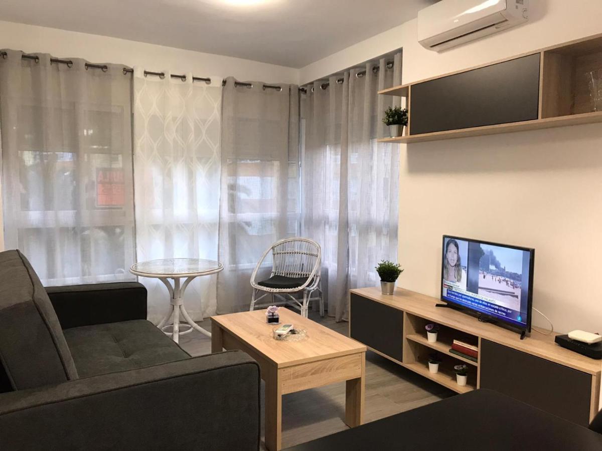 Apartamentos Centro Internacional Algarrobo-Costa Kültér fotó